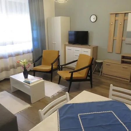 Kovirag Apartment