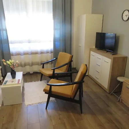 Kovirag Apartment *