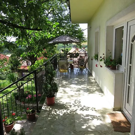Apartment Kovirag *